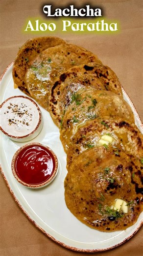 Lachcha Aloo Paratha 🥔 🫓#trending #paratha #alooparatha #potato #quickrecipe