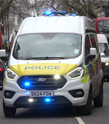 Emergency Response Policing Team in London