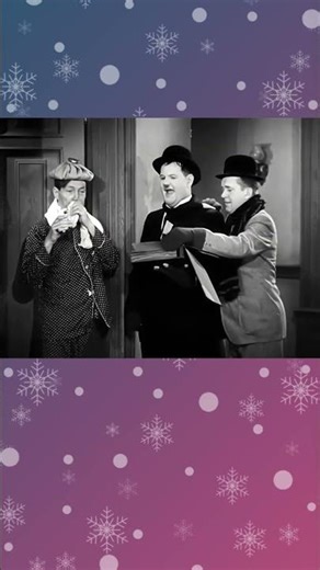 Laurel & Hardy - Selling Christmas Cheer!