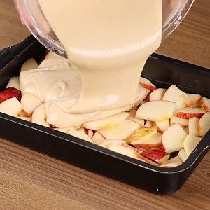 525K views · 5.6K reactions | Make apple pie like this next time! | YumMakers | Facebook