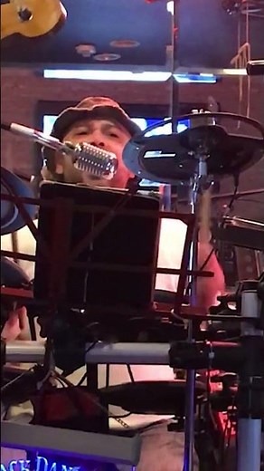 動画で演奏されている曲は、世界的に有名なラブソングである 「アンチェインド・メロディ（Unchained Melody）」 です。#Unchained#shima2#フィリピンバンド
