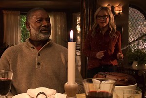 Lucifer's Rachael Harris Toasts That Deliciously Awkward 'Family Dinner' With God — Grade The 5B Premiere - TVLine