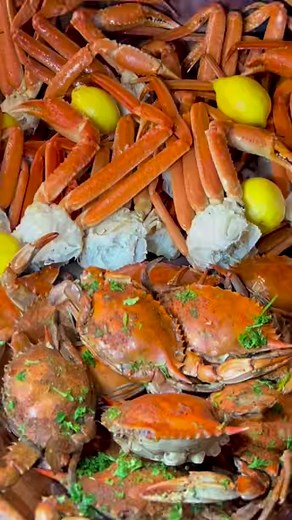 27 reactions · 5 comments | All You Can Eat Crab Legs and Blue Crab at Seafood World Myrtle Beach. #seafood #buffet #myrtlebeach #allyoucaneat #crab #food | Seafood World Restaurant | Facebook