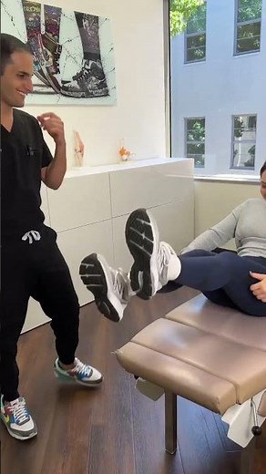 Loud Ankle *Cracking* Popping Best Chiropractor ASMR