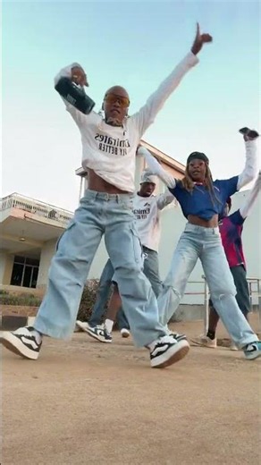 zeze kingston - heyi sibusiso Amapiano dance challenge 🔥🔥