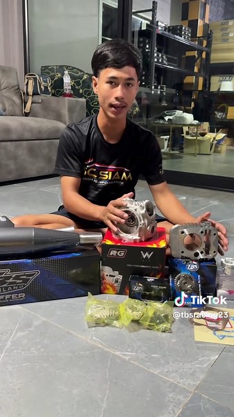 ชุดห้าเจ็ดไม่ชัด สำหรับรถแข่ง TBS