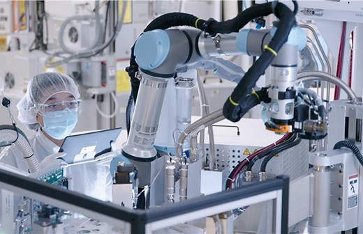 Lam Research's Dextro cobot boosts semiconductor production efficiency - The Robot Report