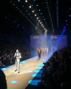 El error de Maluma en la pasarela de Dolce