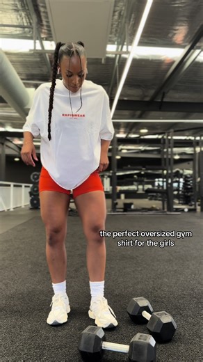 Get Stylish with the Perfect Oversized Gym Shirt | Gym Shirt for Women