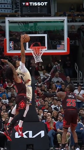 19K views · 247 reactions | Giannis Antetokounmpo finishes the alley-oop with FORCE   #NBAAllStar Voting presented by vivo is now OPEN  https://bit.ly/PH-ASV26 #NBAPhilippines #NBAHighlights #NBALeaguePass | NBA Philippines | Facebook