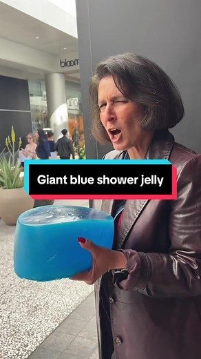 Giant Blue Shower Jelly: A Magical Ocean Experience