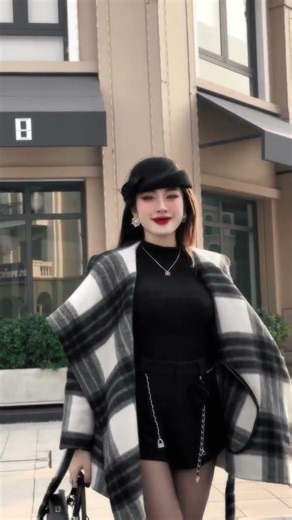 Luxury winter outfit walk #fashion #trends #leather #highboots