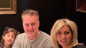 Here's to 2023...early cheers to 2024🎊🥂🥳🍾❤️ #thankyoulord #soblessed #sograteful #sohopeful #thebestisyettocome #bringit2024 #happynewyear #clink #goodbye2023 #hello2024 ❤️ | Shawn Killinger QVC