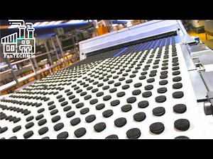 Ever Wondered How Oreos Are Made?! Join us on this FanTECHstic Factory Tour!