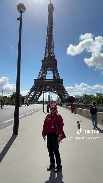 Explore Paris with Big Bus Tours