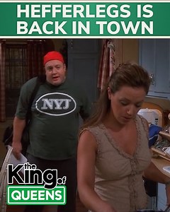 A great day for football. Stream all seasons now on Peacock: https://bit.ly/WatchTheKingOfQueens | The King of Queens