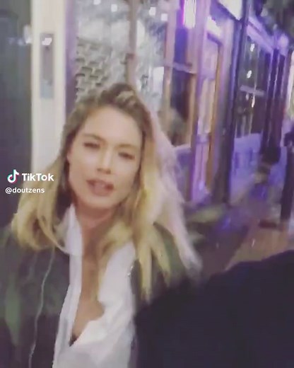 Victoria's Secret Model Runway Walk Featuring Doutzen Kroes