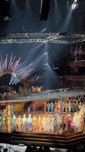 The last notes of #Alegria have been heard at the @royalalberthall 🎶 Merci #London for 70 amazing shows!! Next: Barcelona from March 20! 🎪 | Alegria by Cirque du Soleil