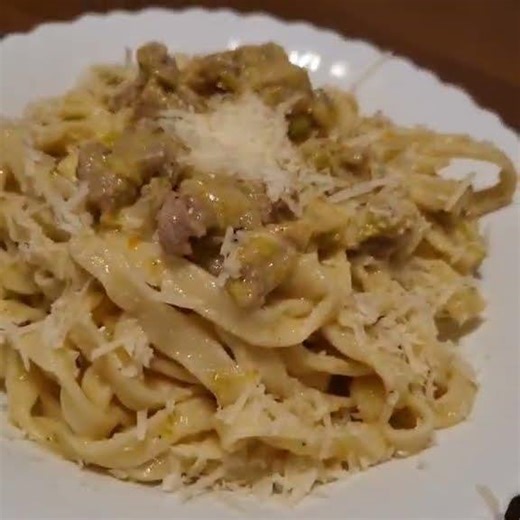 pasta #pasta #makaron #meet #mieso #karkówka #ser #cheese #chef #parmigiano #beatbox #muzik #gastro