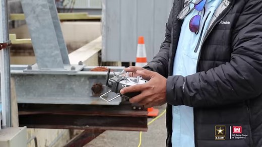 33K views · 1.2K reactions | "There are very few places in the world where you can do these measurements." ❄️ The Army Cold Regions Research & Engineering Laboratory assists the National Oceanic and Atmospheric Administration (NOAA) and the U.S. Coast Guard with testing aerial and underwater remote controlled drones to measure oil spill thickness.  by Sgt. David Marquis #ArmyTech | #Modernization | U.S. Army | Facebook