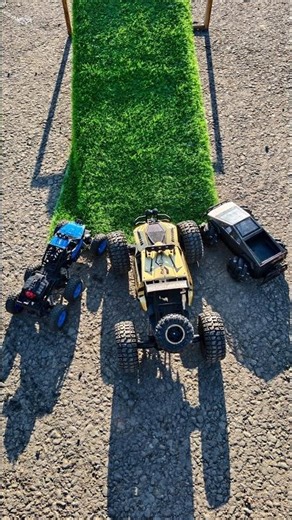 3 RC car jumping Testing who 🔥🔥