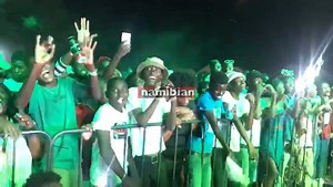 NOKWAZI … South African artist Nokwazi was the headline performer at this year’s Rundu Annual Trade Fair on the second last day on Friday. Her performance was well received by the crowd. Performances at the trade fair are expected to continue on Saturday with local artists such as DJ Vuyo lined-up. Video: Enoke Kaumba | The Namibian