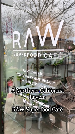 A Northern California plant-based haven: RĀW Superfood Café The absolute spot for açaí bowls and smoothies 🌴🥭🫐 And also unexpected treats… like vegan protein milkshakes! They also have unique, delicious burgers like the Maui Teriyaki burger - featuring a teriyaki-glazed patty and even pineapple! 🍍 They have spots all over Northern California! 🌀🍋‍🟩🍽️ #NorCal#BayArea#Vegan#PlantBased#Startup