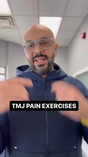 🚨TMJ PAIN EXERCISES🚨 - 🧠 If you have TMJ pain or you grind and clench your teeth you need to try these exercises! Repeat 2-3 times a day for best results. - 💀 The temporomandibular joints aka TMJ are the 2 joints that connect your lower jaw to your skull. They are located just in front of the opening of your ears. If they are inflamed they may be tender to touch. - 📚 TMJ problems may be a result of multiple factors: ✅ Mouth breathing ✅ Chronic stress and emotional trauma ✅ Whiplash ✅ Concus