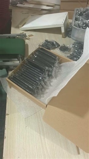 Factory packaging video #doorhinges #hardwaremanufacturing