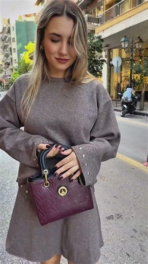 66-251011-1-Ανάγλυφη Χειρός Τσάντα-La Tour Eiffel