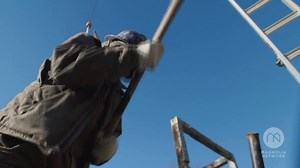 02.23.2023 ⚒️ . . . . Mark Bowe Barnwood Living Magnolia Network #barnwoodbuilders #barnwoodlivingstyle #barnwoodliving #magnolianetwork | Barnwood Builders