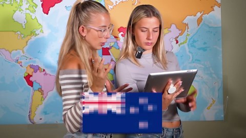 Americans try to label world map