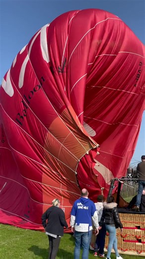 Funny Balloon Fart Sound Effects Compilation