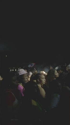 Franglish - YoYo/ Petit Cœur (Performance Scène)