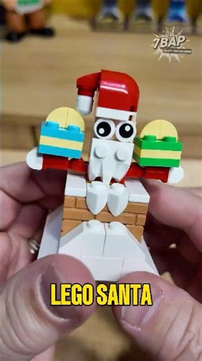 Merry Brickmas! LEGO Santa Speed Build 🎄