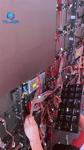 Support seamless splicing of multiple units It can be used as a single device and also supports seamless splicing of multiple devices into a large screen, with a wider range of application scenarios. #ledscreen #leddisplay #LED #us #chinaledfactory #Special-shapedLED #FactoryDirect #CustomDisplays #LEDManufacturer #waterproof #advertise #CreativeDisplay #LEDtechnology #DigitalDisplay