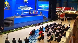 Intip Perayaan Wisuda Virtual UKI di Trans Studio Cibubur
