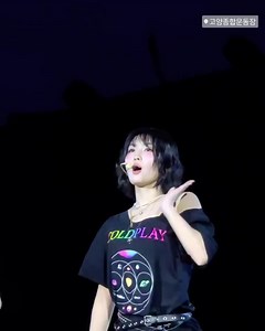 TWICE PERFORMING 'DANCE THE NIGHT AWAY' | Ｌｉｖｅ ＯＮＣＥ, Ｌｏｖｅ ＴＷＩＣＥ