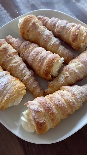 Delicious Cream Horn Pastries Recipe