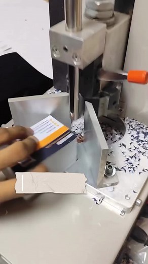 Custom Business Cards: High-Quality Printing Options