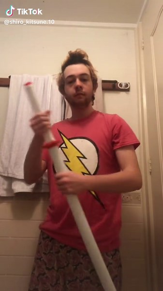 FOX (@shiro_kitsune.10)’s videos with sonido original - sz.esp