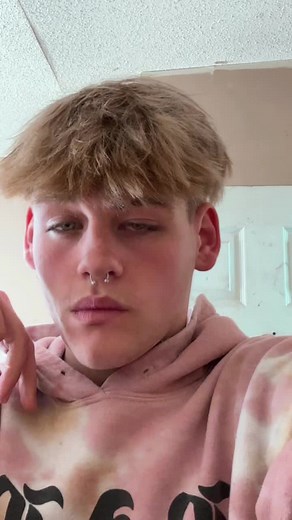 Ray ray (@ray_ray20045)’s videos with original sound - lala