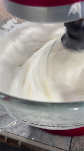 7 ingredient divinity is so soft and pillowy and close to my heart as it was always dad’s favorite!!! 3 egg whites, 3c granulated sugar, 2/3c water, 1/2 light corn syrup, pinch of salt, 2 tsp vanilla, 1 cup pecans. #divinity #candy #christmascandy #christmasbaking | Bugsy & Company