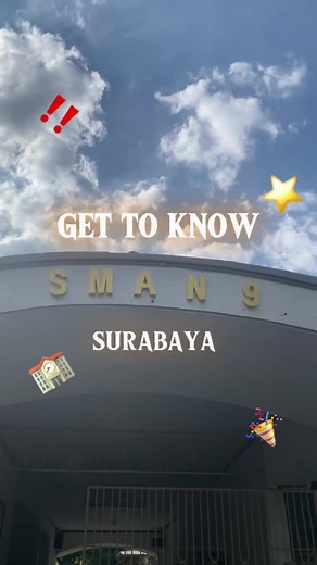 ☀️Hello SMANIX’27📚 Ini nih sneak peek dari school tour SMA Negeri 9 Surabaya 🫣👏 Wah wah wah! Udah kenal belum sama tempat yang akan jadi rumah kalian untuk 3 tahun ke depan⁉️🏡 Kalo belum, jangan lupa ikuti seluruh rangkaian MPLS 2K24 dengan semangat ya😆🫰🏻 ❗See you on MPLS SMAN 9 Surabaya 2k24, fellas 🗯️ #MPLSSongo2k24 #SMAN9Surabaya #smanix27 #uniformcheck #fyp