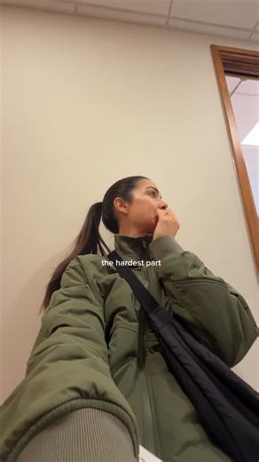 Dr Hazel Wallace BSc MSc MBBCh on Instagram: "I wish more people talked about this part of being injured 🤕 ad the last few weeks have really tested my mental strength but have also given me a new found appreciation for running and my body 🥹 so I’m excited- yet practicing patience - on my return to running plan with @Runna 👏 Even if you’re not training for a race, @runna has plans for everyone. Use code HAZEL to try for free for your first 2 weeks ✨ #running #injury #comeback"