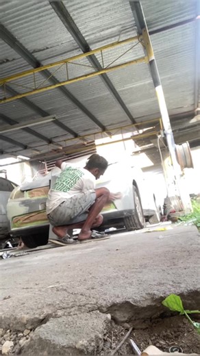 Expert Car Painting and Restoration Tips