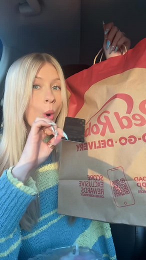 16K views · 142 reactions | Red Robin burger pass day 2: impossible burger  @redrobinburgers #redrobinburgers #redrobin #Foodie #explore #burgers | Nat | Facebook