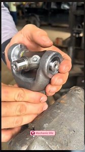 U-Joint Installation Technique Without Causing Yoke Distortion