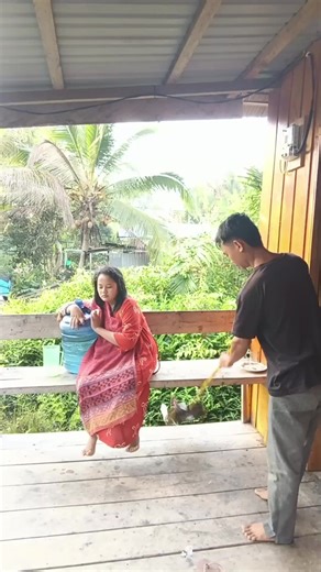 gembel makan bakso wwkwkwk