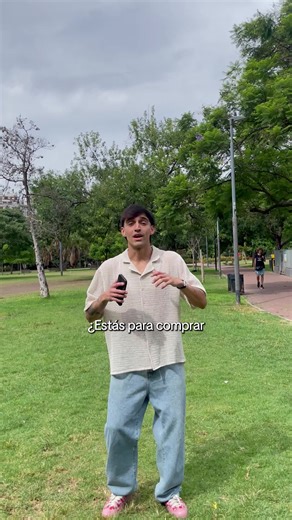 Si buscás una forma simple de comprar dólares, es por acá. Sin trámites eternos, todo oficial y desde tu cuenta Ualá. | Ualá